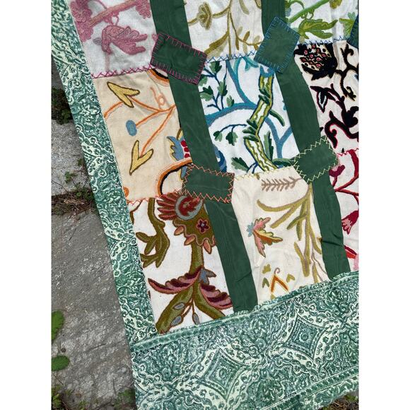 Vintage Kashmiri Handmade Quilt Green Size 57" x 76" Twin Throw Heriloom Ehtnic - Picture 2 of 10